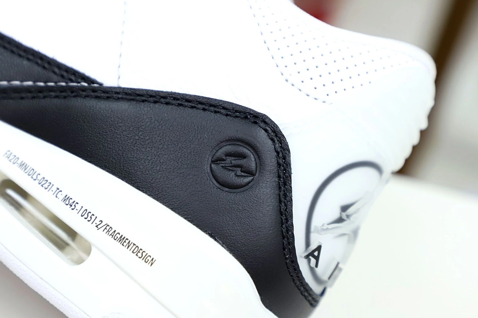 AIR 'WHITE' JORDAN X SP RETRO DESIGN FRAGMENT 3 1104
